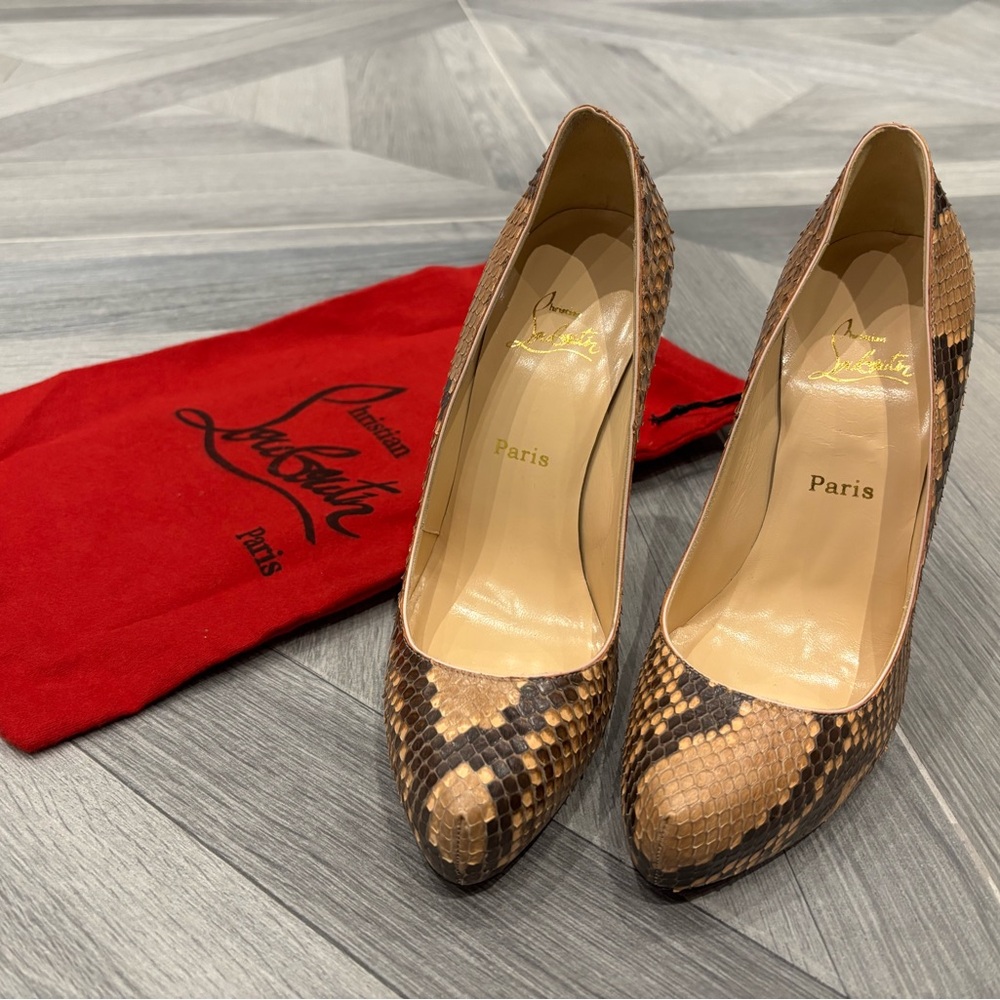 Christian Louboutin Beige Python Platform Pumps Size EU38, NWOT